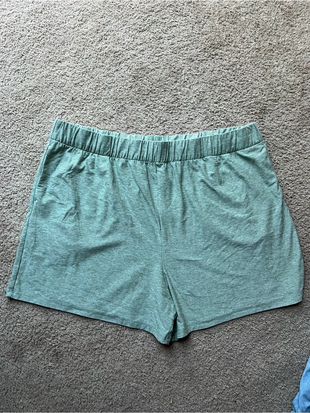 Outdoor Voices Cloudknit Pastel
Spring Green Drawstring Lounge Shorts XXL